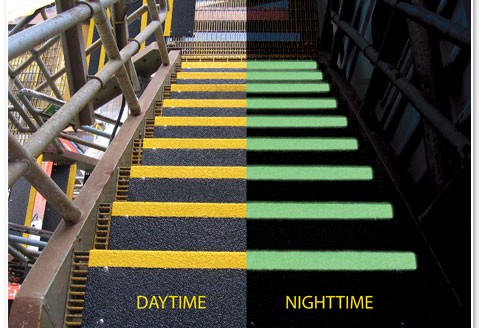 Safeguard Anti-slip Step Cover daytime vs nighttime - Anti-slip Flooring -  Slip Resistant Stair Tred