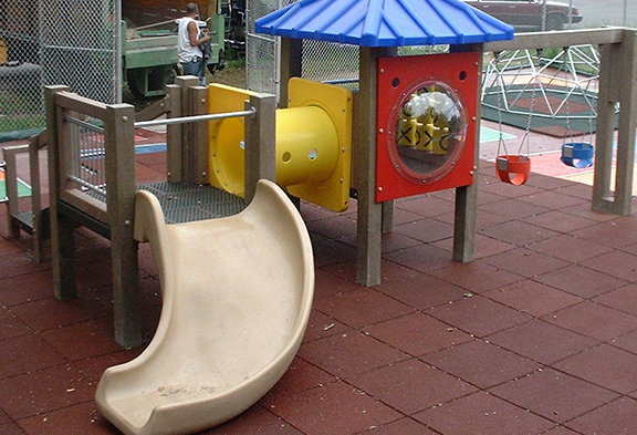 Rainbow Playground 1 - Rubber Playground Surfacing - Playground Tile