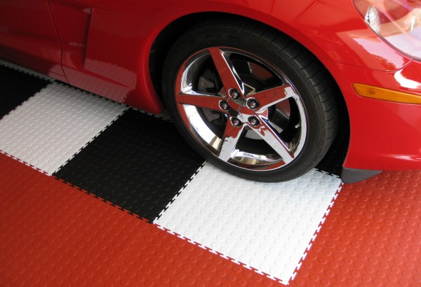Interlocking PVC Coin Tile - Athletic Flooring - Garage Flooring - Trade Show Flooring