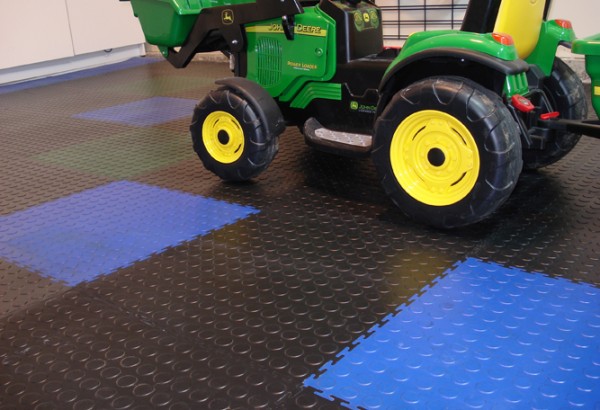 Perfection - Coin Tile - Tractor - Athletic Flooring - Garage Flooring - Trade Show Flooring - PVC Tile