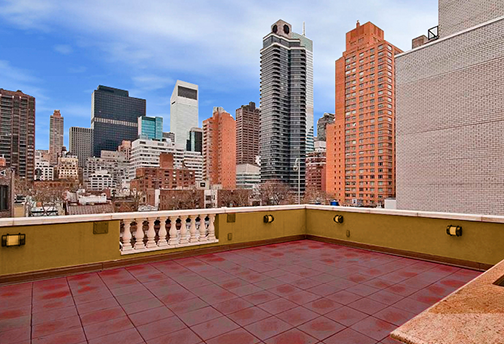 Red Rubber Decking Tile on Terrace - Rubber Patio Tile - Rooftop Deck Tile