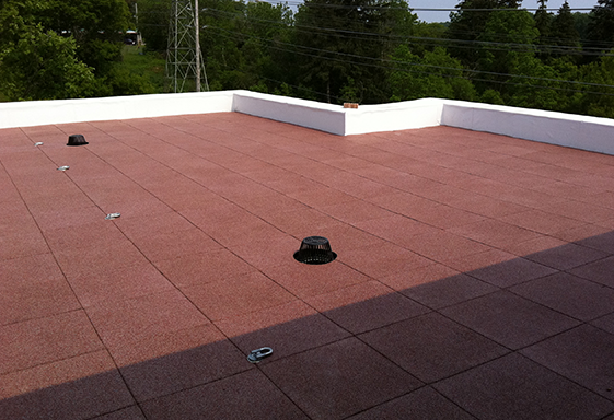 SofTile Rubber Rooftop Decking Tiles in Red - Rooftop Deck Covering - Rubber Walkway Tiles