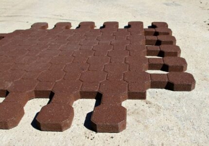 Keystone Interlocking Tile up close