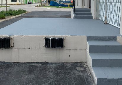 Safe-Tread-On-Loading-Dock-Slider