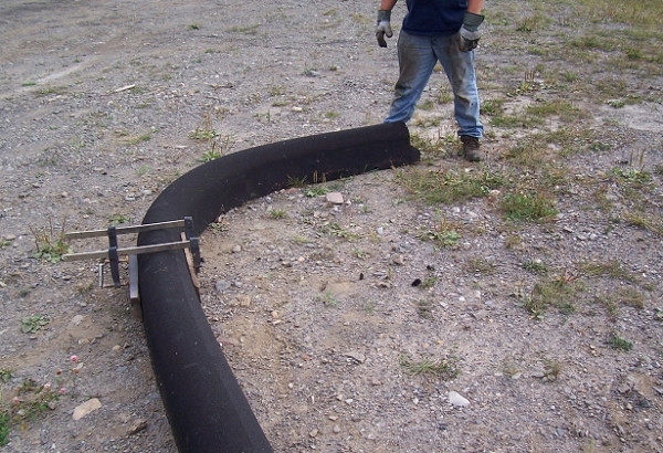 Creating a curved Rubber Timber Border